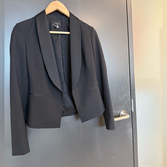 Theory 0 NWOT (ripped off tag accidentally- plastic still there lol) wool/tuxedo - Picture 11 of 11